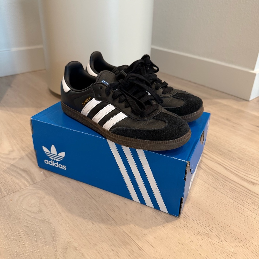Adidas Black Samba OG